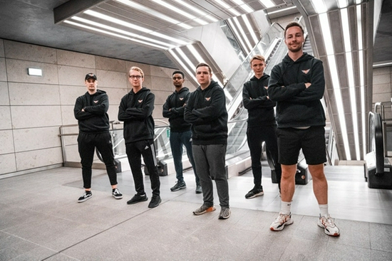 王者荣耀S6孙悟空最佳出装攻略与三圣成就解析